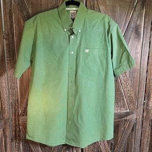Cinch Men’s SZ M short sleeve button down green plaid shirt. Like new condition